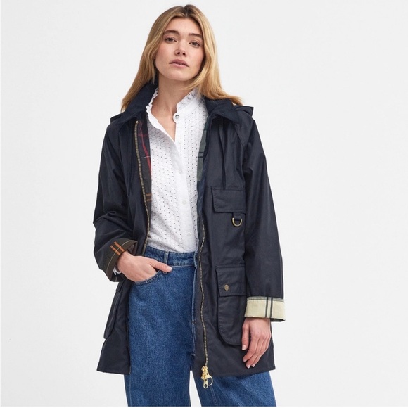 New Barbour Highclere Wax Jacket Size US 4 or UK 8 - Picture 2 of 12